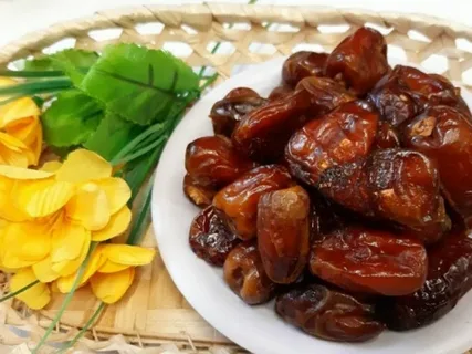 تصویر 3 از قیمت خرمای کبکاب خشک + خرید باور نکردنی